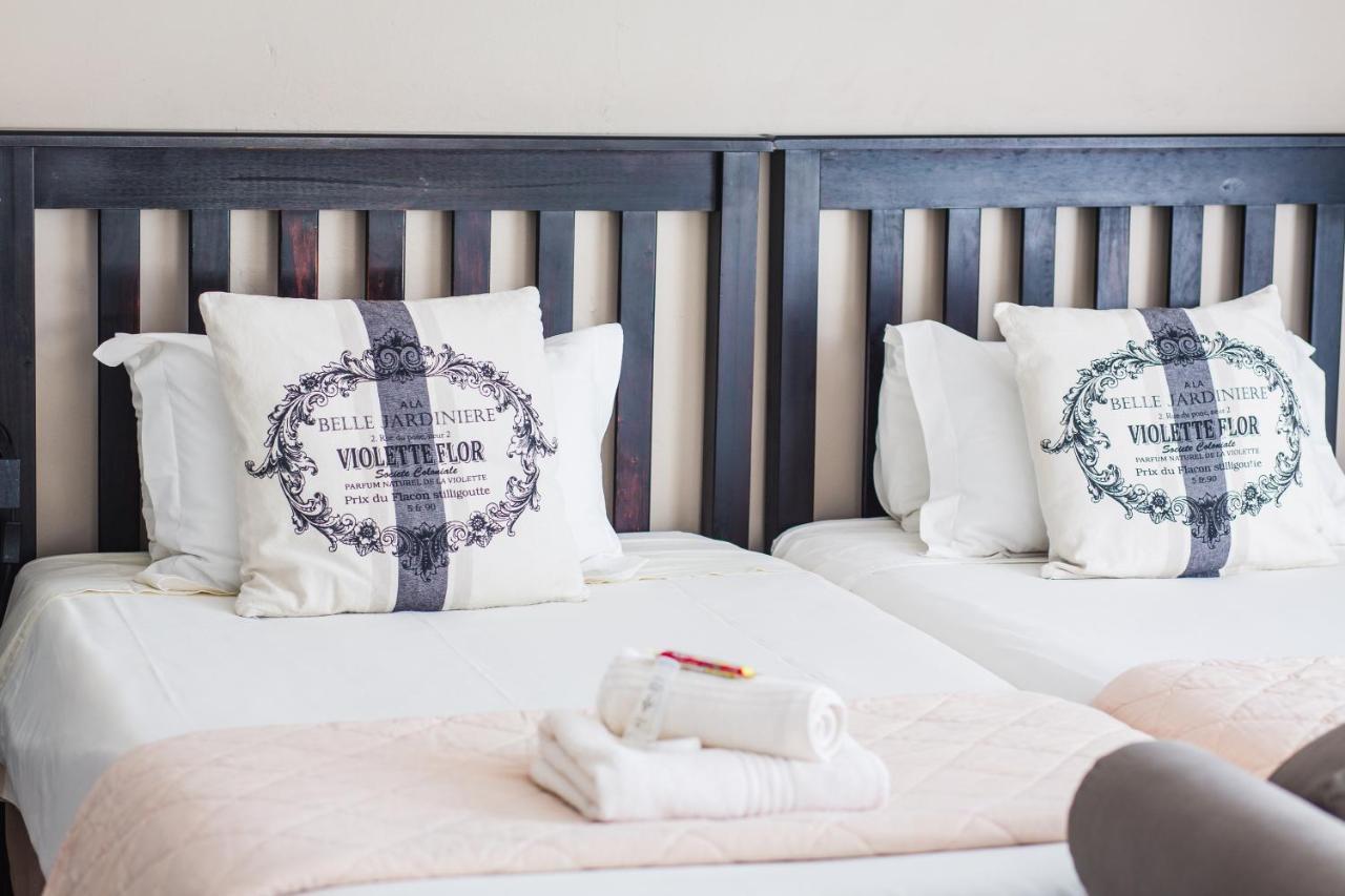 Blue Bend B&B East London Dış mekan fotoğraf