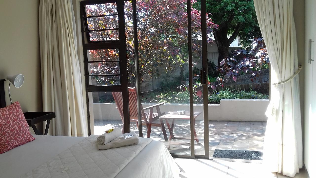 Blue Bend B&B East London Dış mekan fotoğraf