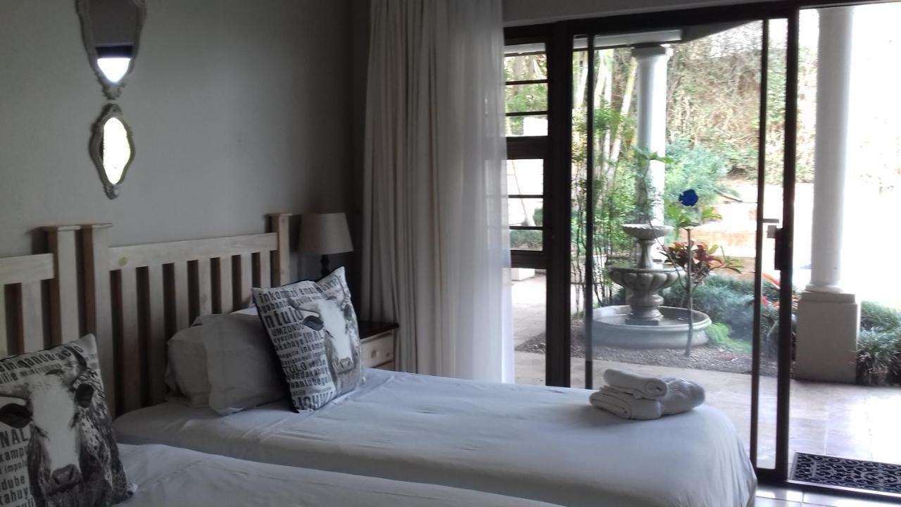 Blue Bend B&B East London Dış mekan fotoğraf