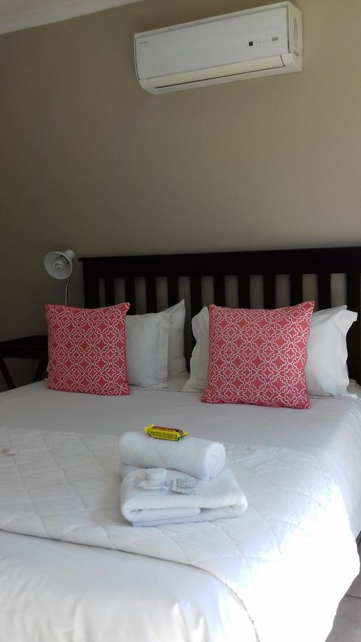 Blue Bend B&B East London Dış mekan fotoğraf
