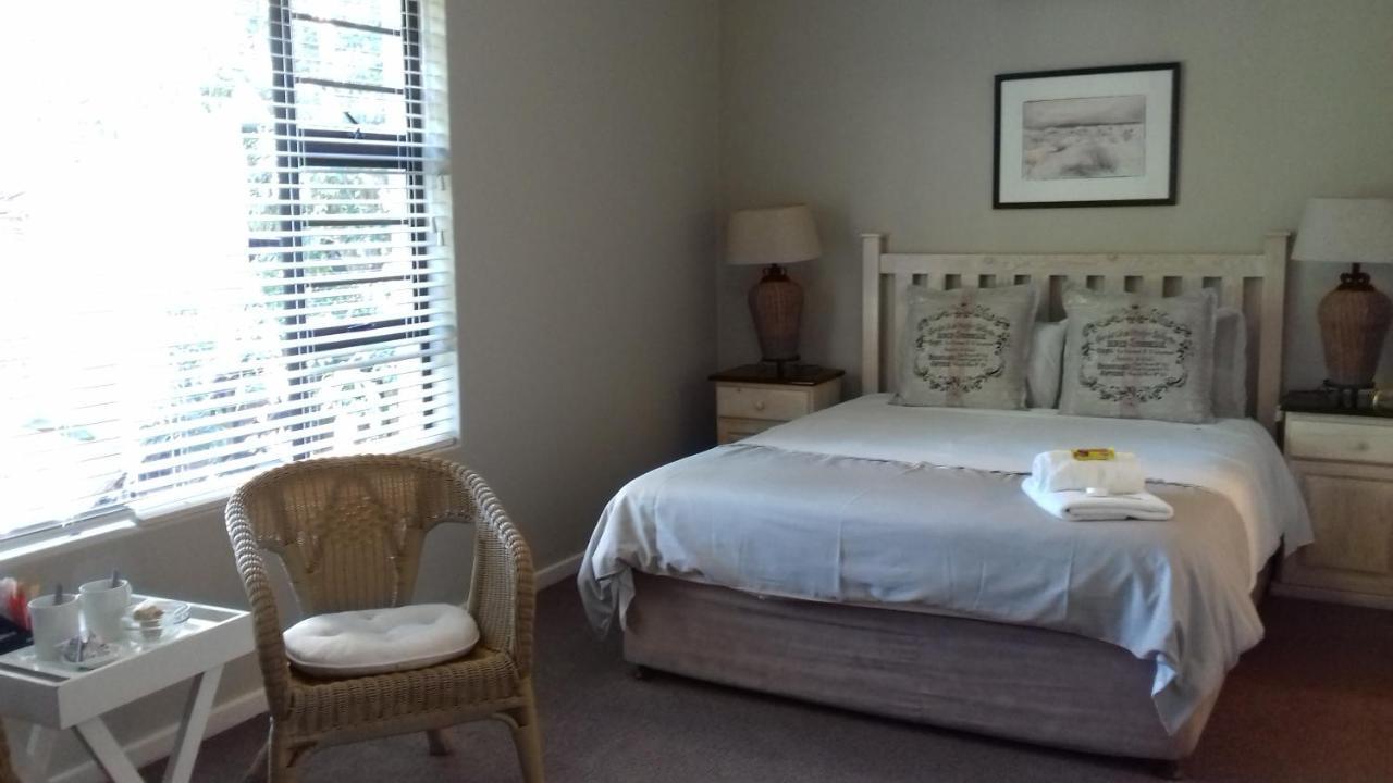 Blue Bend B&B East London Dış mekan fotoğraf