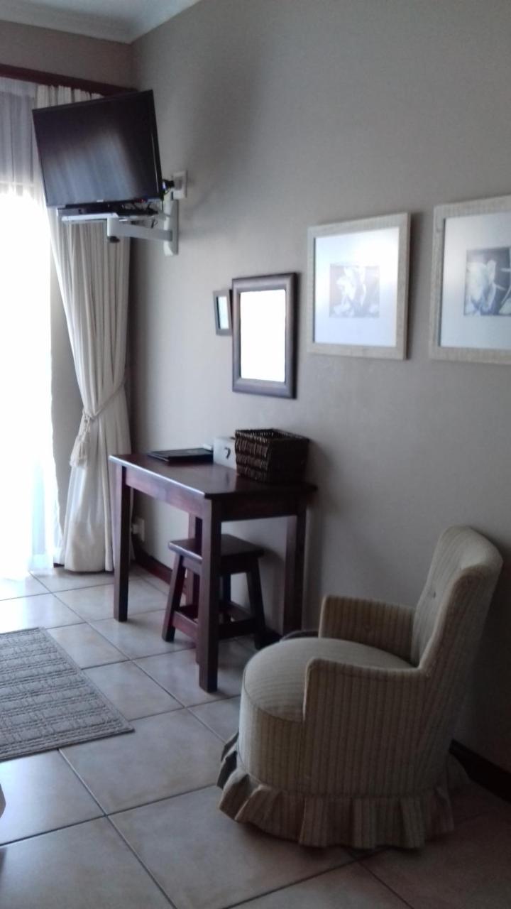 Blue Bend B&B East London Dış mekan fotoğraf